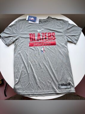 Nike NBA Portland Trail Blazers Tee, NWT!